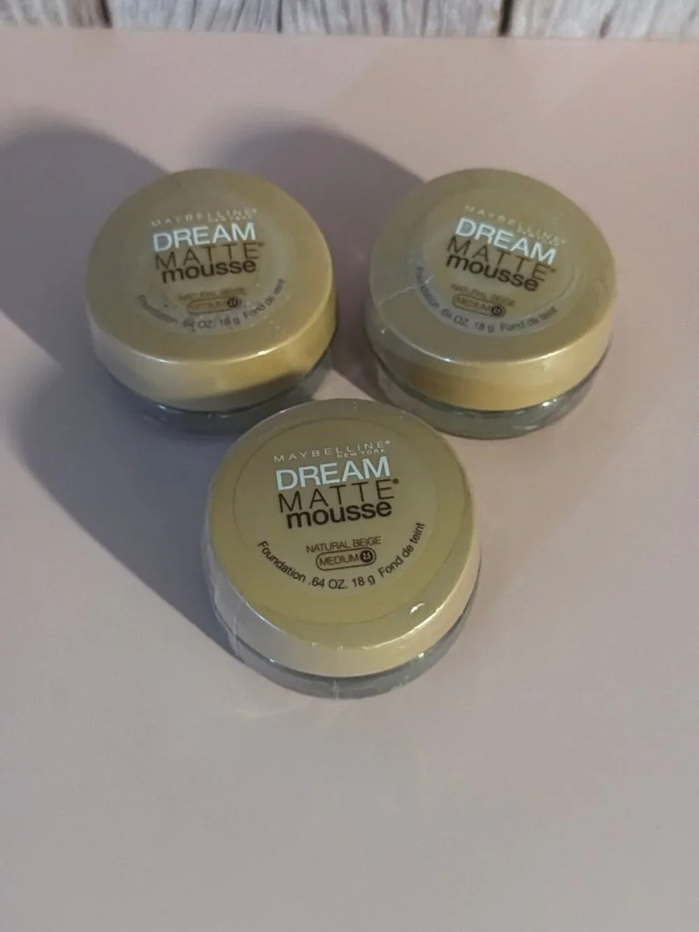 Maybelline Dream Matte Mousse Natural Beige 2.5 x3